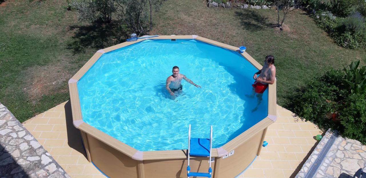Apartments Demori Galižana Εξωτερικό φωτογραφία
