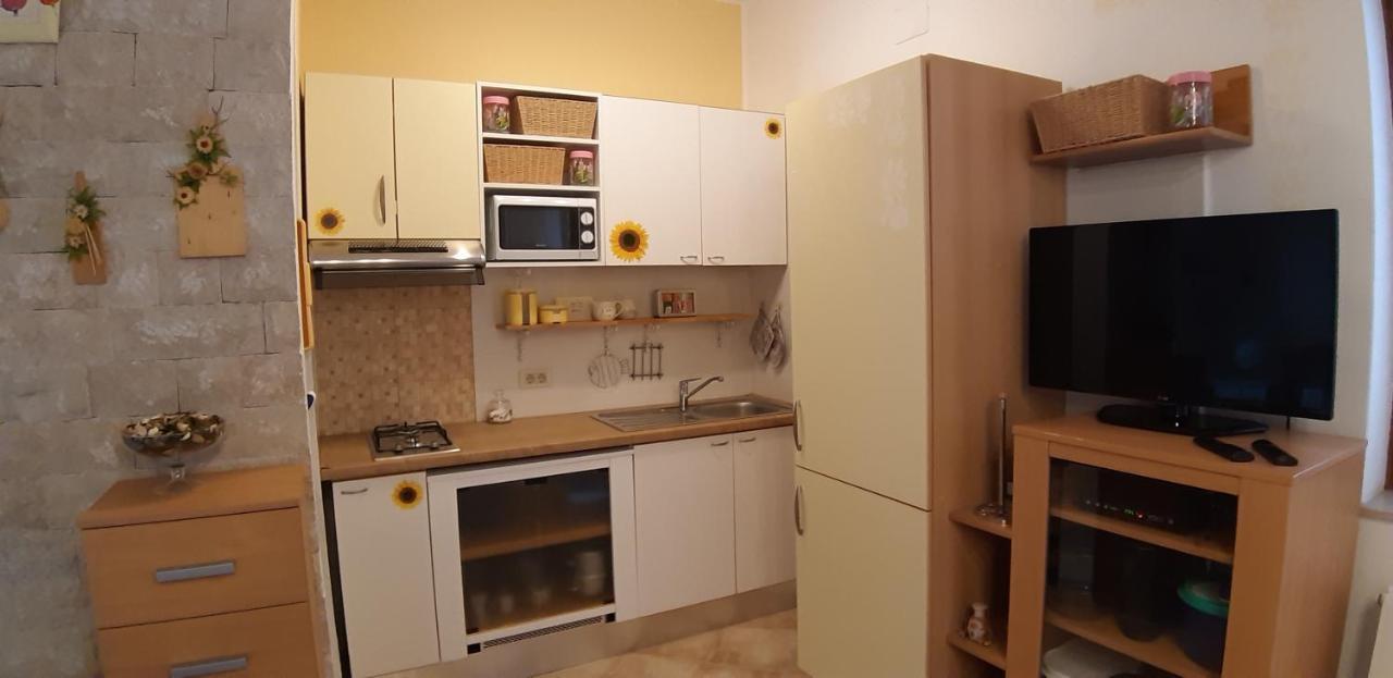 Apartments Demori Galižana Εξωτερικό φωτογραφία