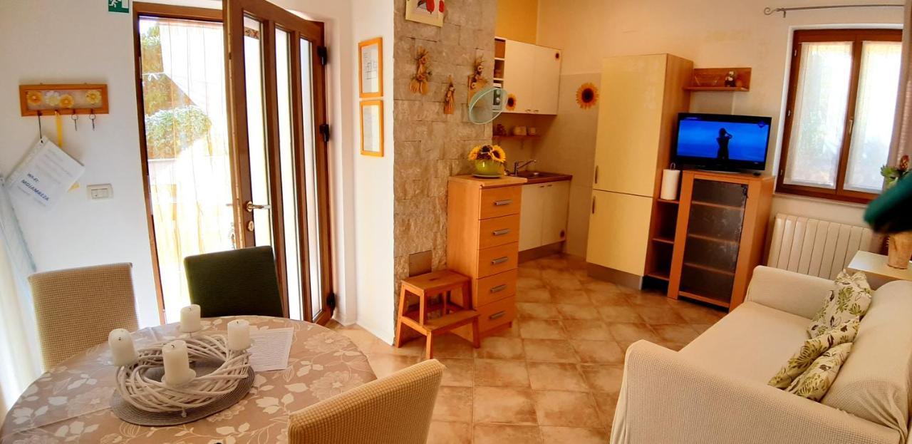 Apartments Demori Galižana Εξωτερικό φωτογραφία
