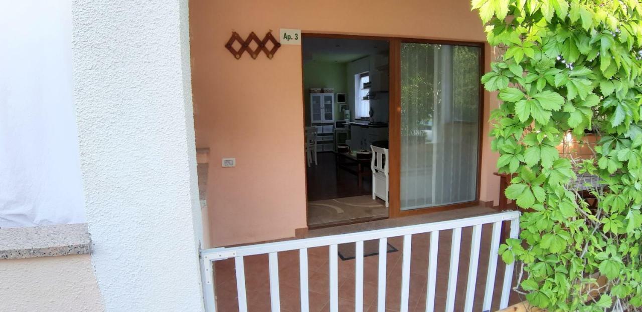 Apartments Demori Galižana Εξωτερικό φωτογραφία