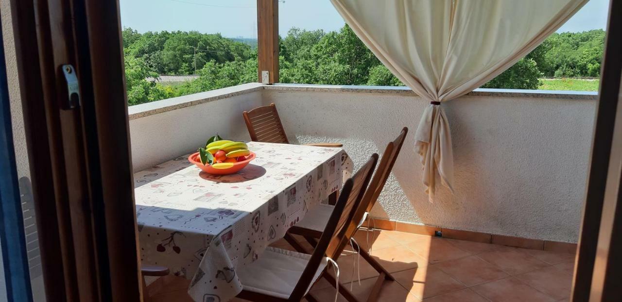 Apartments Demori Galižana Εξωτερικό φωτογραφία