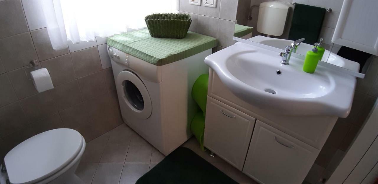 Apartments Demori Galižana Εξωτερικό φωτογραφία