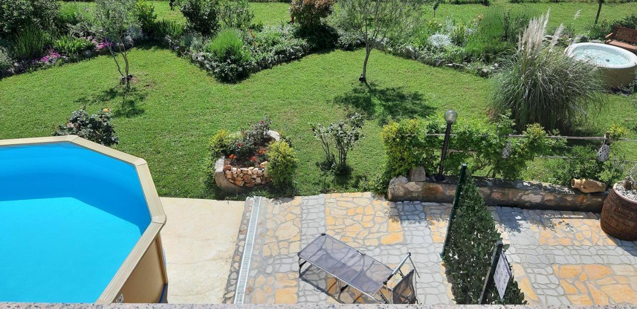 Apartments Demori Galižana Εξωτερικό φωτογραφία